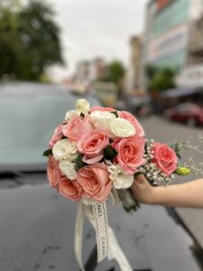 Hoa bó tròn baby trắng