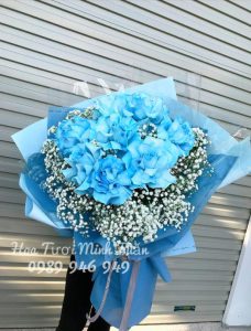 Hoa hồng xanh cho tình yêu bất diệt